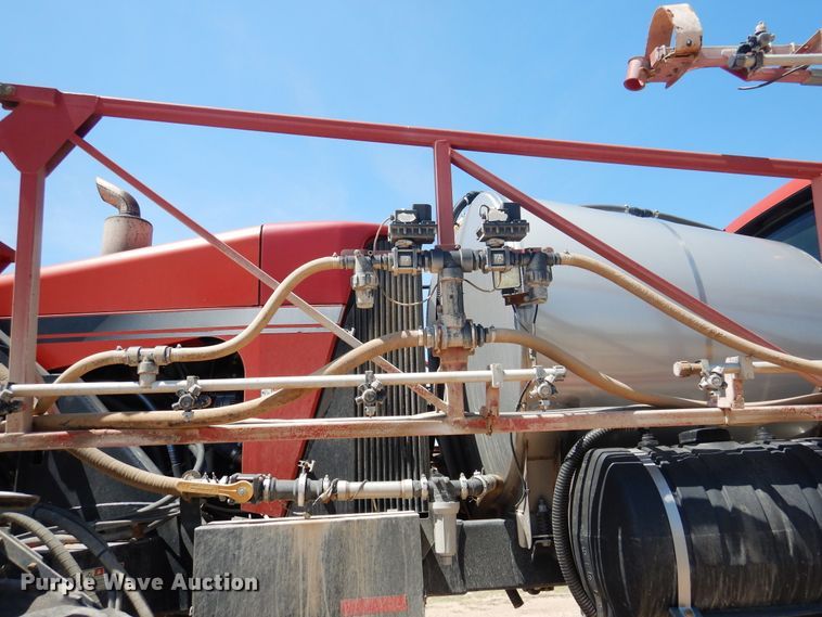 image for item HB9012 2010 Case IH Patriot 3330 sprayer