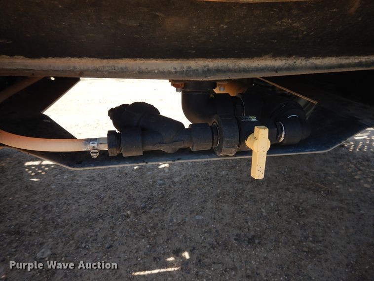 image for item HB9012 2010 Case IH Patriot 3330 sprayer