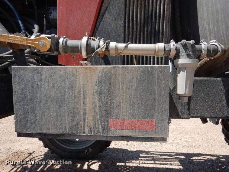 image for item HB9012 2010 Case IH Patriot 3330 sprayer
