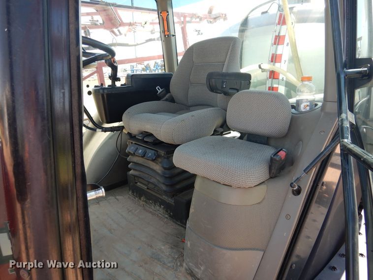 image for item HB9012 2010 Case IH Patriot 3330 sprayer