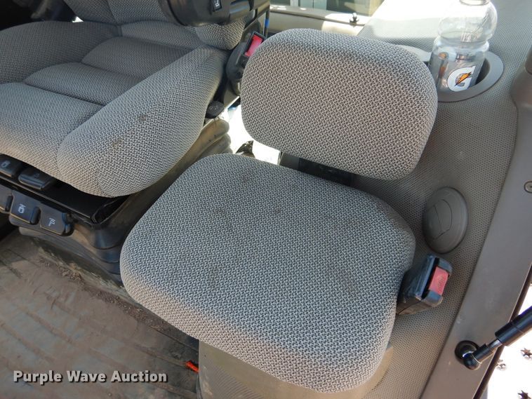 image for item HB9012 2010 Case IH Patriot 3330 sprayer