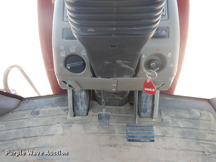 image for item HB9012 2010 Case IH Patriot 3330 sprayer