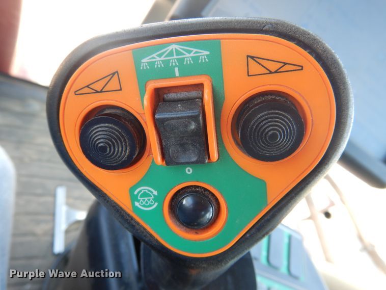 image for item HB9012 2010 Case IH Patriot 3330 sprayer