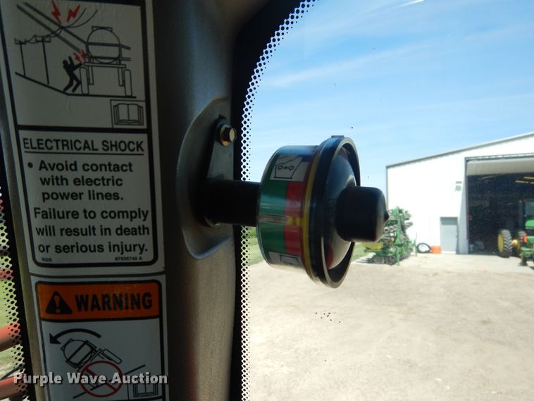 image for item HB9012 2010 Case IH Patriot 3330 sprayer