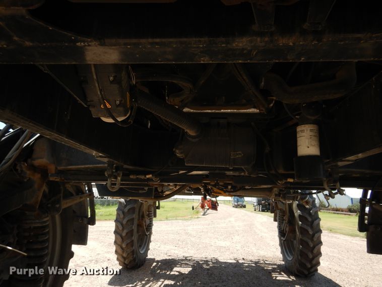 image for item HB9012 2010 Case IH Patriot 3330 sprayer