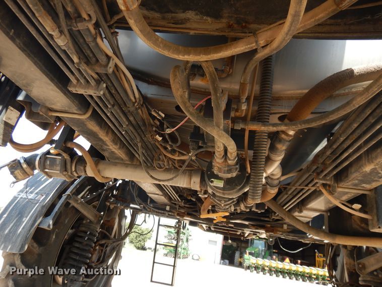 image for item HB9012 2010 Case IH Patriot 3330 sprayer