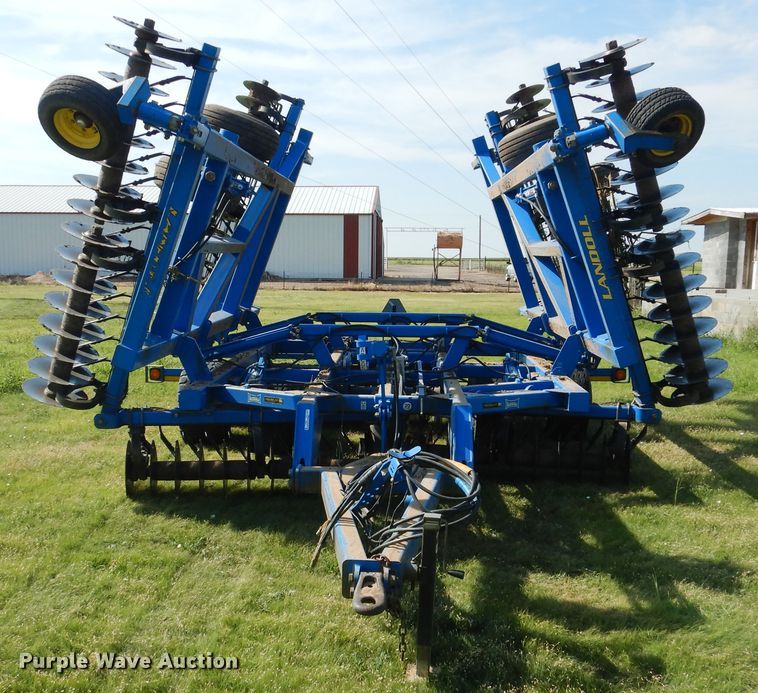 image for item HB9017 Landoll 7431-33 vertical tillage