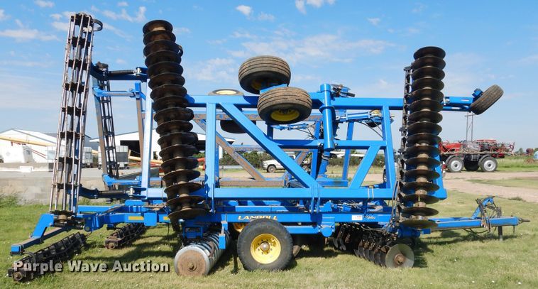 image for item HB9017 Landoll 7431-33 vertical tillage