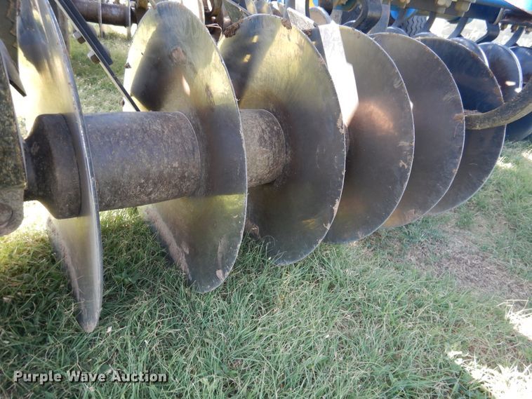 image for item HB9017 Landoll 7431-33 vertical tillage