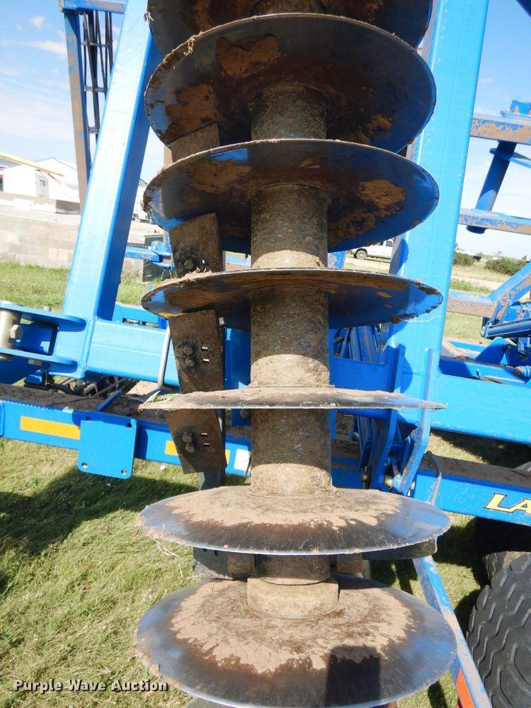image for item HB9017 Landoll 7431-33 vertical tillage
