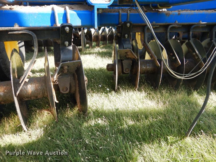 image for item HB9017 Landoll 7431-33 vertical tillage