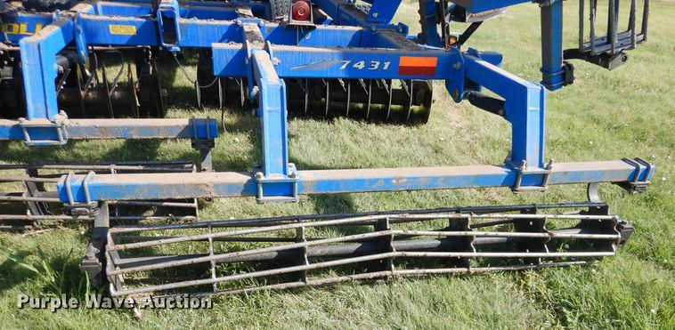 image for item HB9017 Landoll 7431-33 vertical tillage