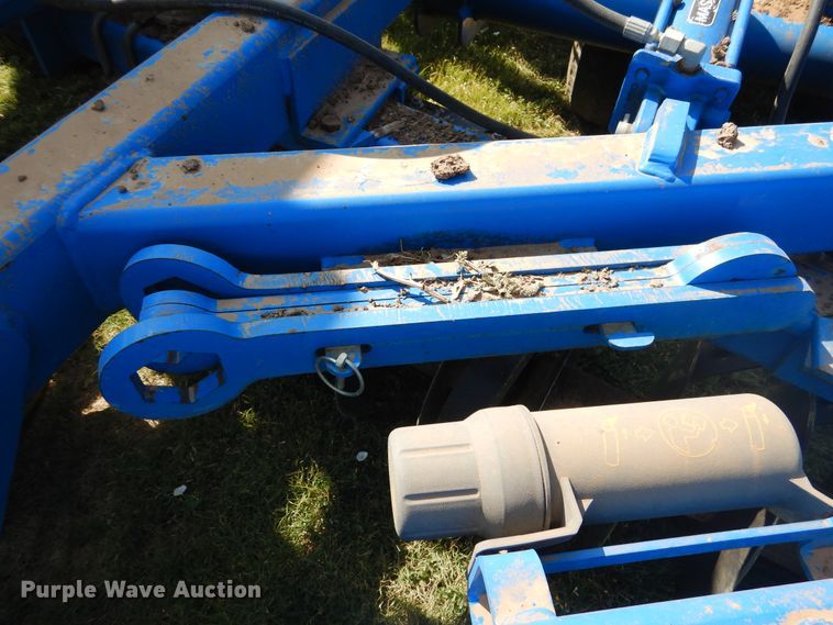image for item HB9017 Landoll 7431-33 vertical tillage