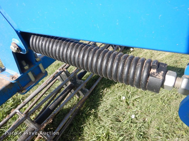 image for item HB9017 Landoll 7431-33 vertical tillage