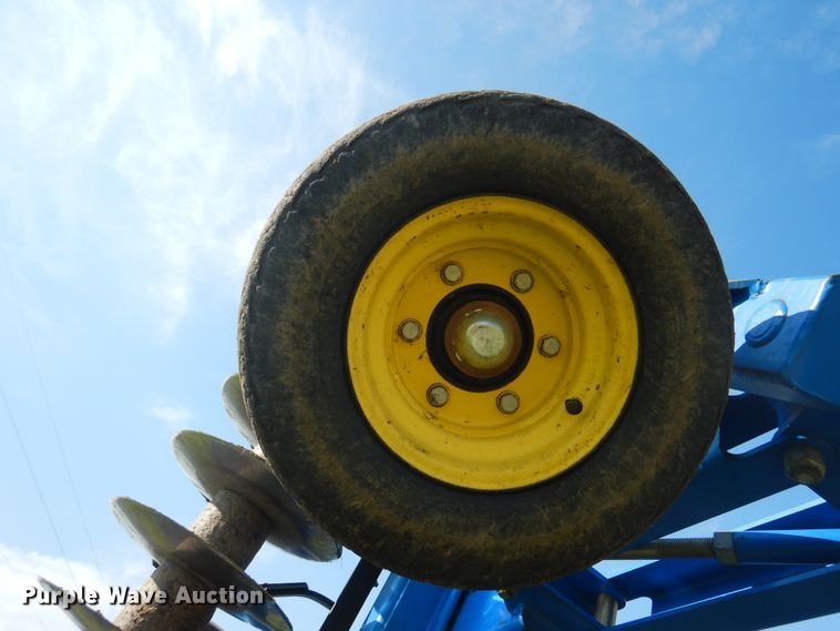 image for item HB9017 Landoll 7431-33 vertical tillage
