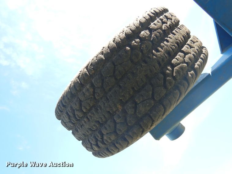 image for item HB9017 Landoll 7431-33 vertical tillage