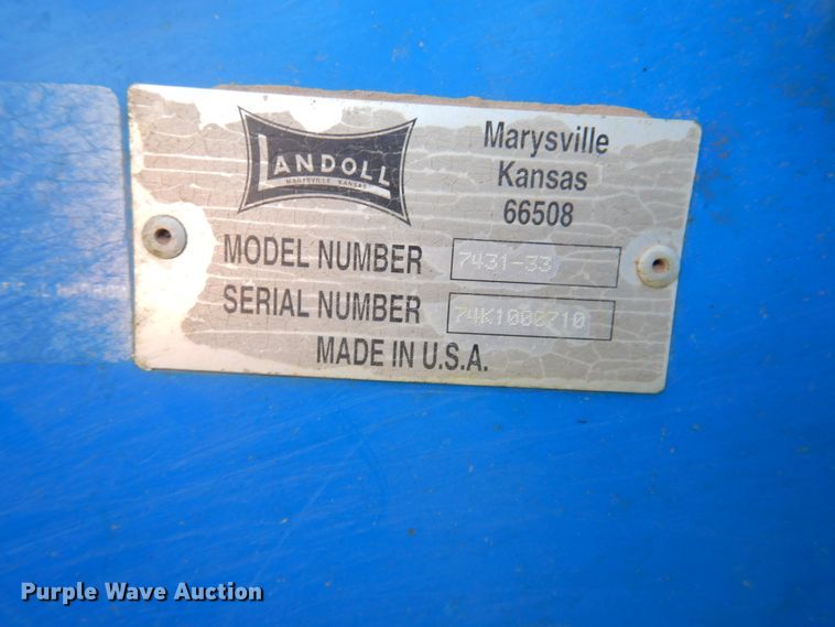 image for item HB9017 Landoll 7431-33 vertical tillage
