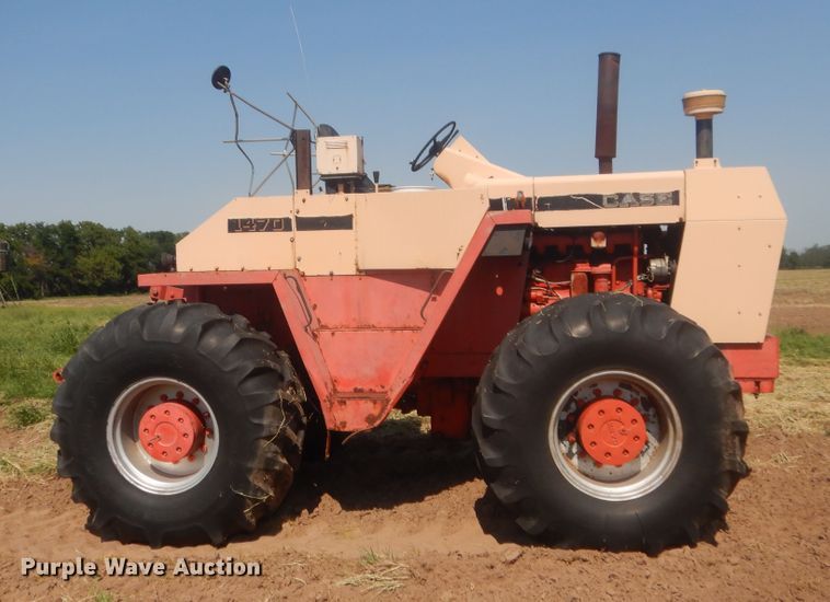 image for item HB9381 Case 1470  4WD tractor
