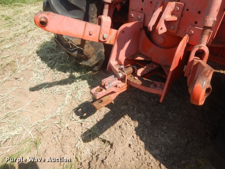 image for item HB9381 Case 1470  4WD tractor