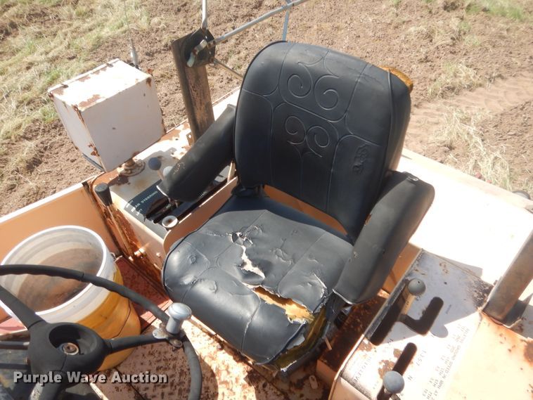 image for item HB9381 Case 1470  4WD tractor