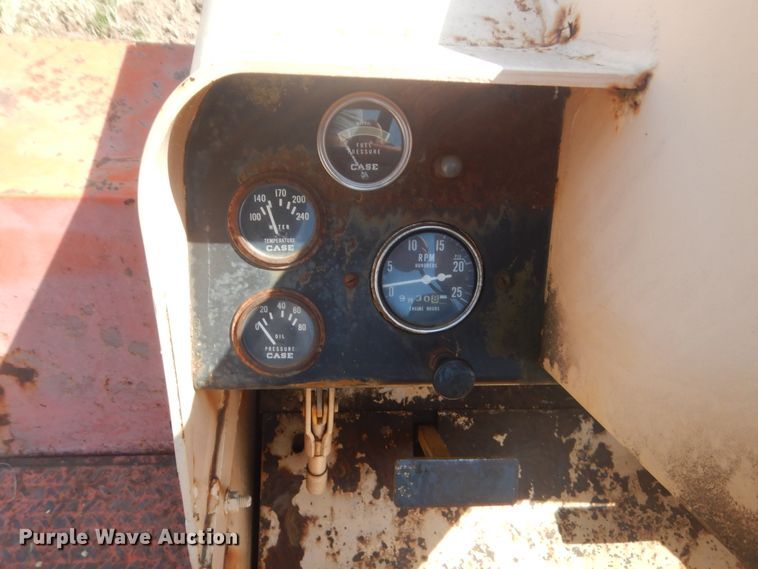 image for item HB9381 Case 1470  4WD tractor