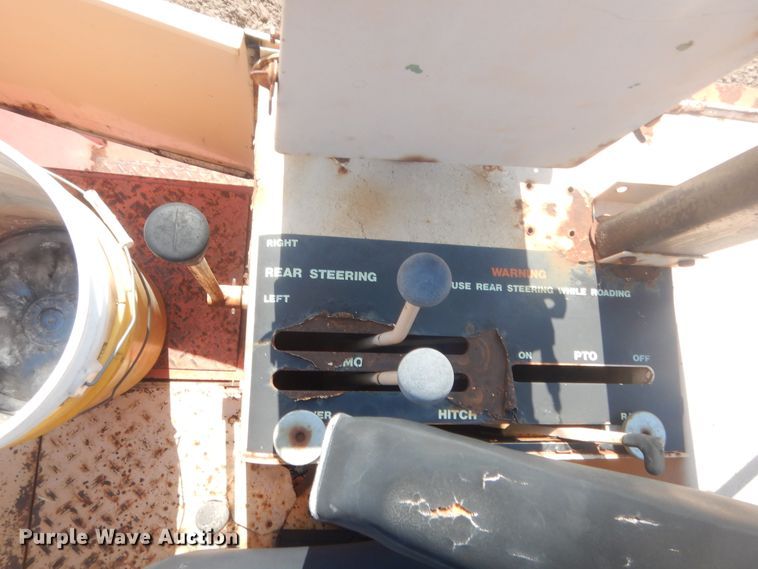 image for item HB9381 Case 1470  4WD tractor