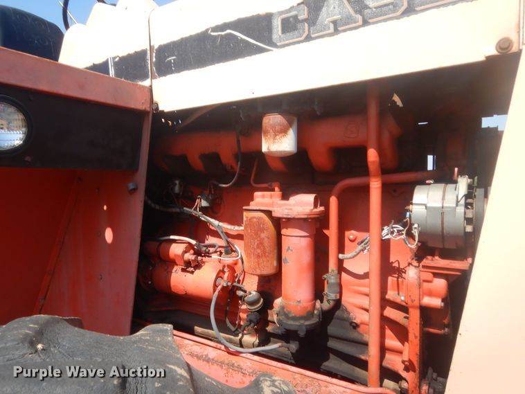 image for item HB9381 Case 1470  4WD tractor