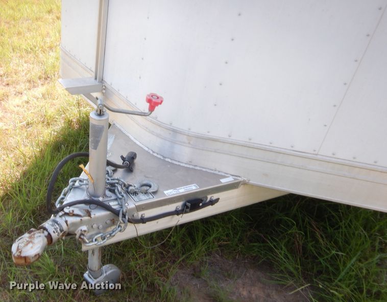 image for item HB9422 2015 Cherokee Super Chief 2990 horse trailer