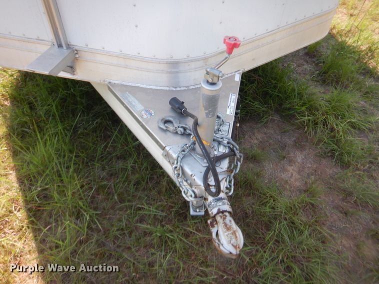 image for item HB9422 2015 Cherokee Super Chief 2990 horse trailer