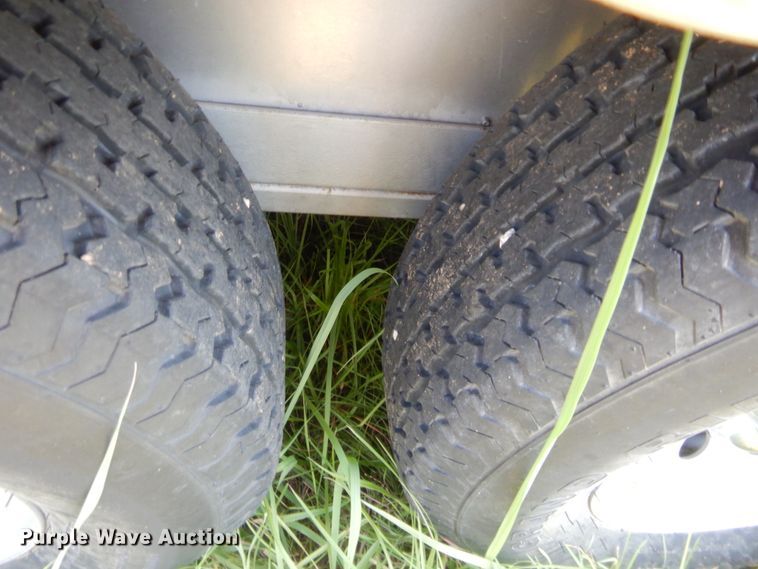 image for item HB9422 2015 Cherokee Super Chief 2990 horse trailer