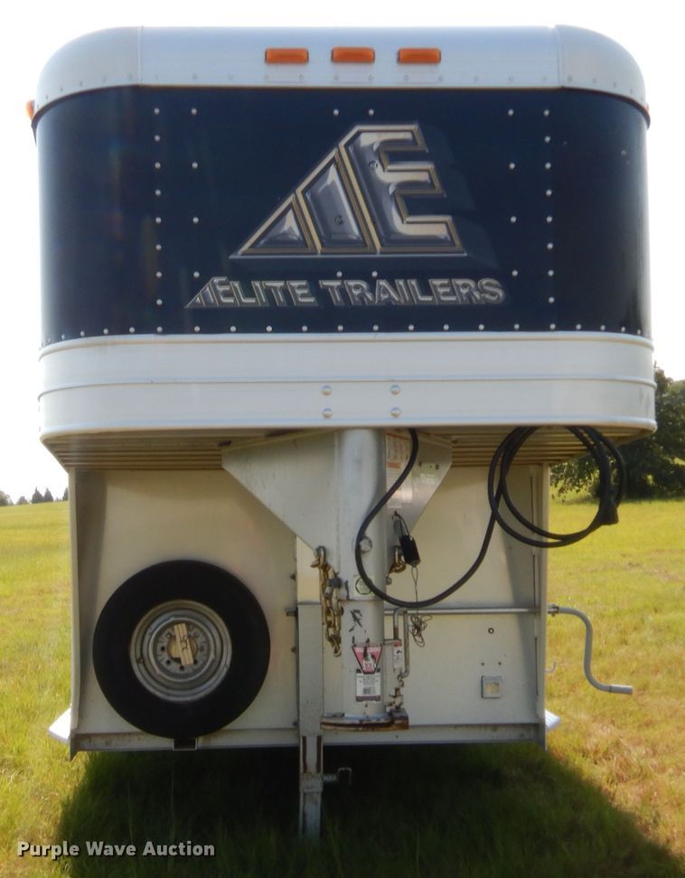 image for item HB9423 2015 Elite horse trailer