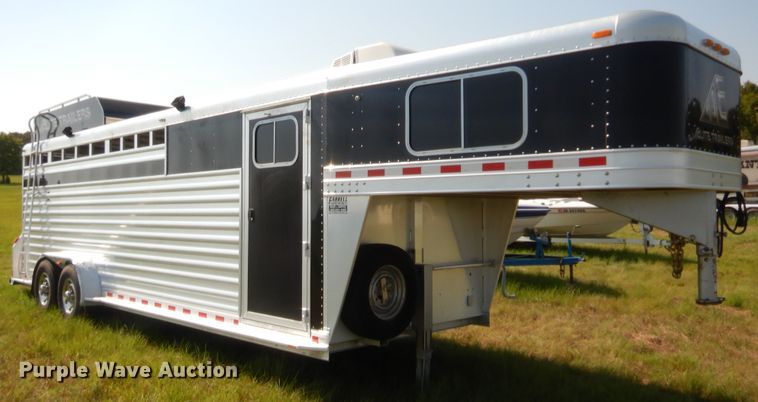 image for item HB9423 2015 Elite horse trailer