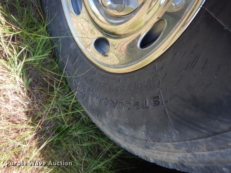 image for item HB9423 2015 Elite horse trailer