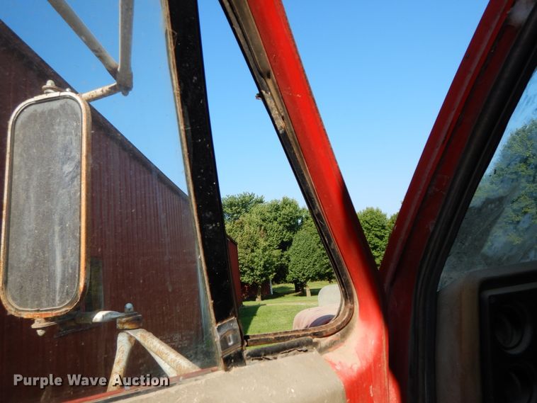 image for item HJ9529 1974 Chevrolet C65  grain truck