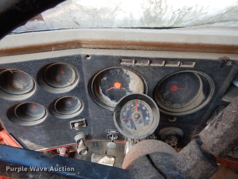 image for item HJ9529 1974 Chevrolet C65  grain truck