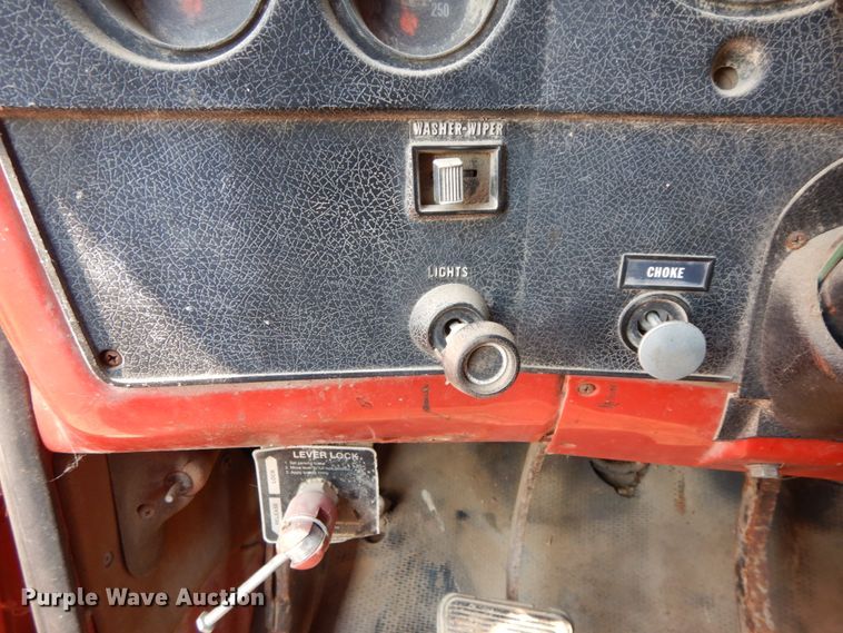 image for item HJ9529 1974 Chevrolet C65  grain truck