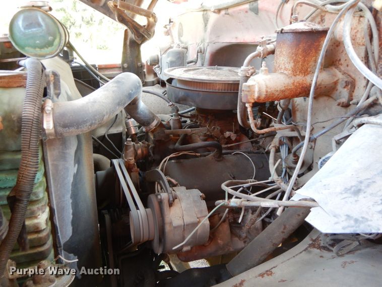 image for item HJ9529 1974 Chevrolet C65  grain truck