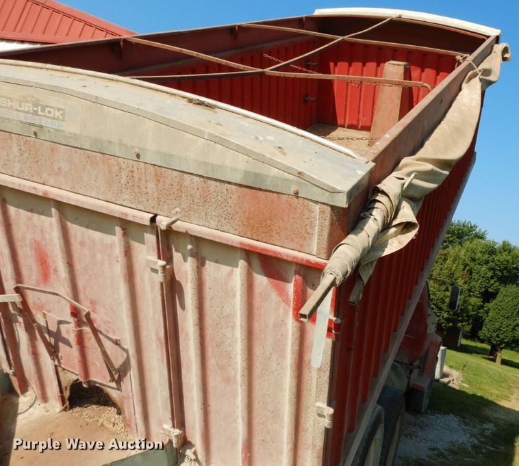 image for item HJ9529 1974 Chevrolet C65  grain truck