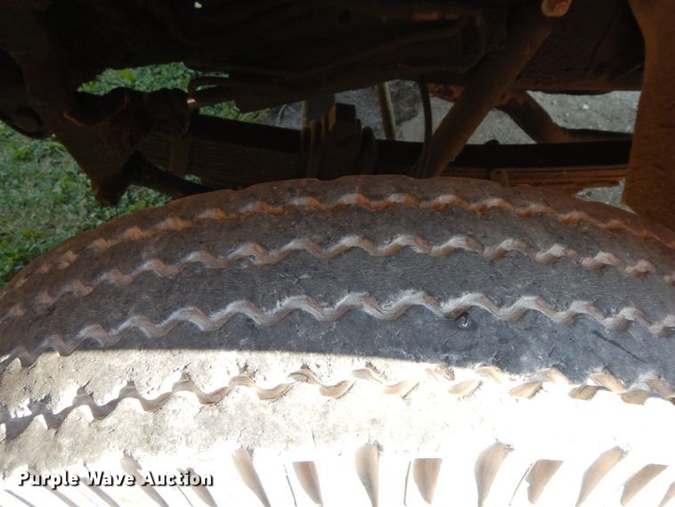 image for item HJ9529 1974 Chevrolet C65  grain truck