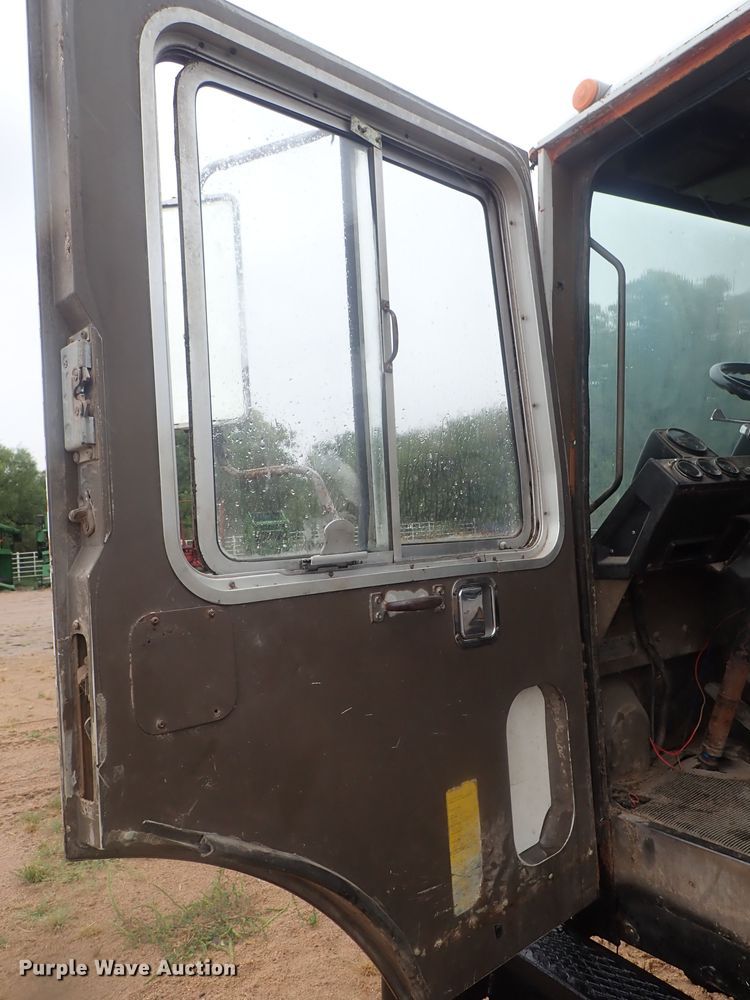 image for item HK9893 1982 Mack MR685S  feed mixer truck