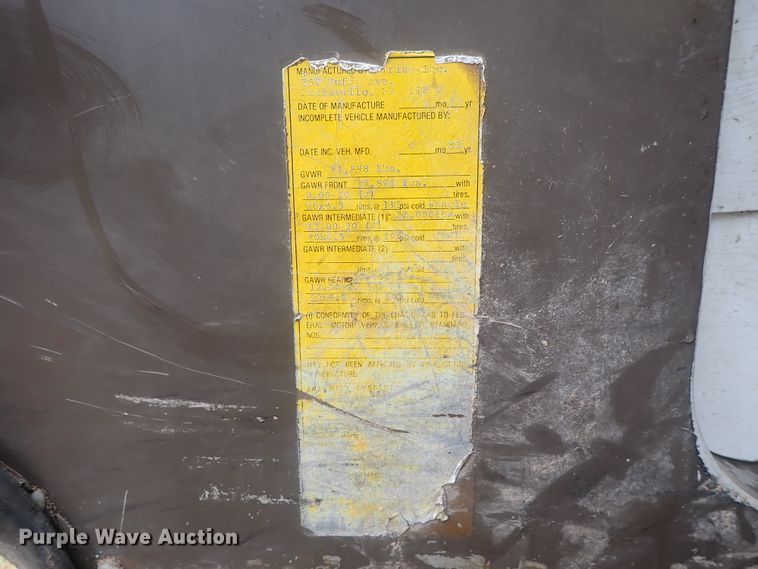 image for item HK9893 1982 Mack MR685S  feed mixer truck