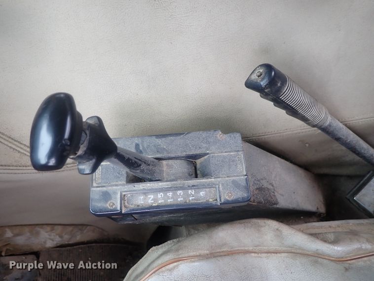 image for item HK9893 1982 Mack MR685S  feed mixer truck