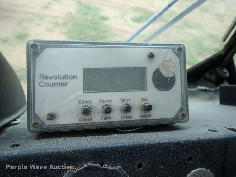 image for item HK9893 1982 Mack MR685S  feed mixer truck