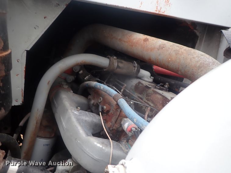 image for item HK9893 1982 Mack MR685S  feed mixer truck