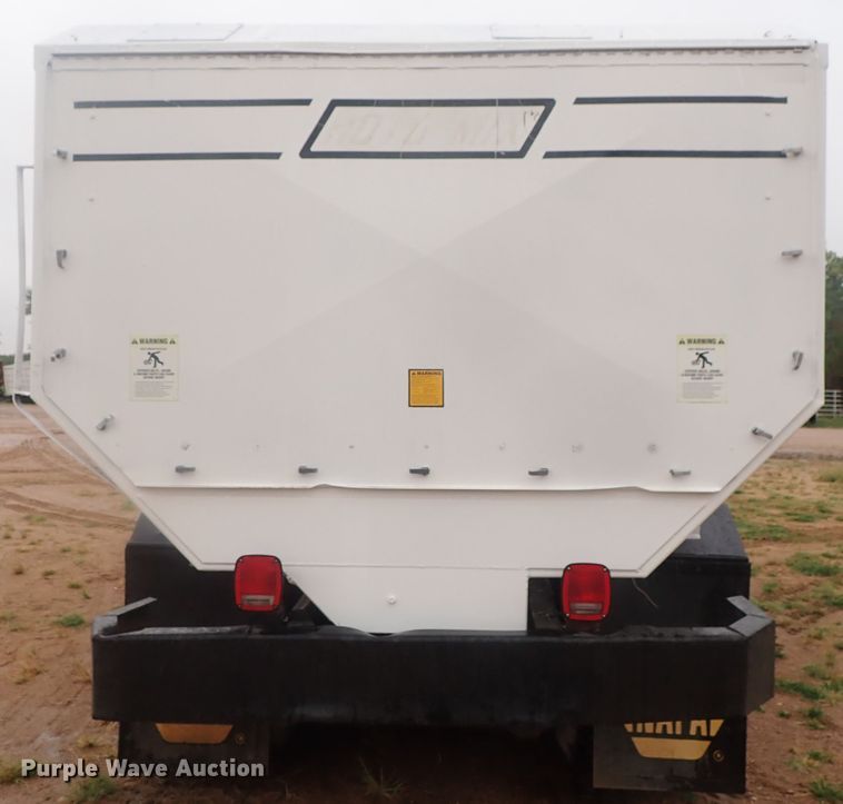 image for item HK9893 1982 Mack MR685S  feed mixer truck