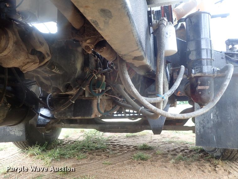 image for item HK9893 1982 Mack MR685S  feed mixer truck