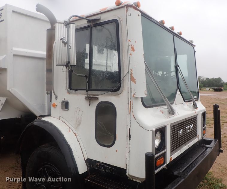 image for item HK9893 1982 Mack MR685S  feed mixer truck