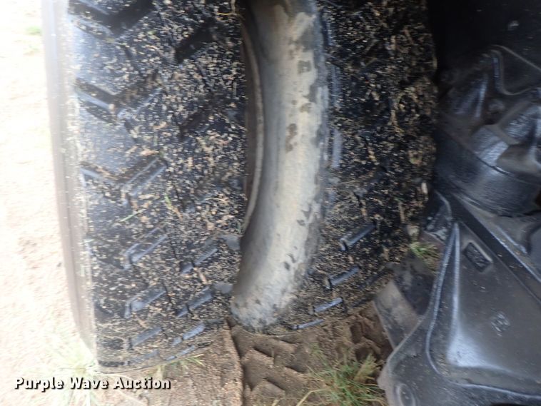 image for item HK9893 1982 Mack MR685S  feed mixer truck