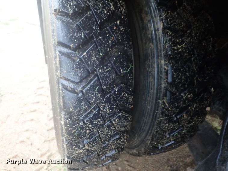 image for item HK9893 1982 Mack MR685S  feed mixer truck