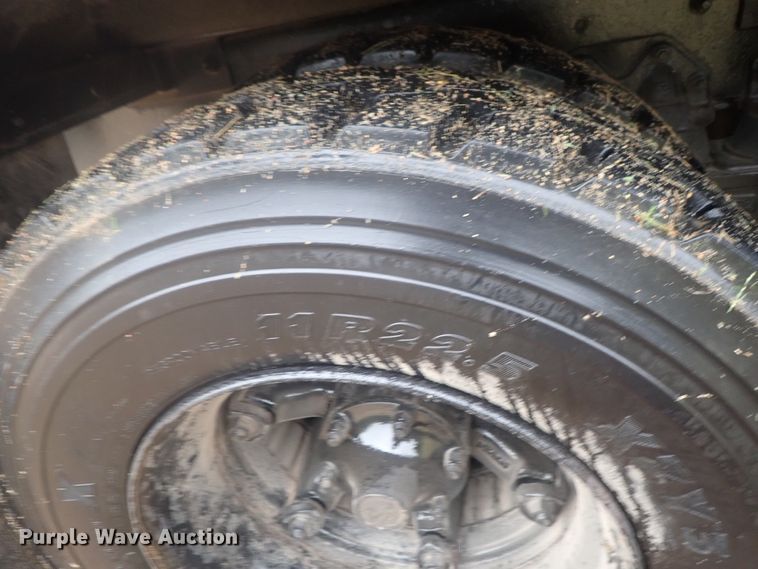 image for item HK9893 1982 Mack MR685S  feed mixer truck